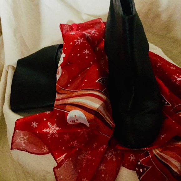 ASH❤️black foldover bootie.🌹Leather🌹Cute! - Picture 11 of 11